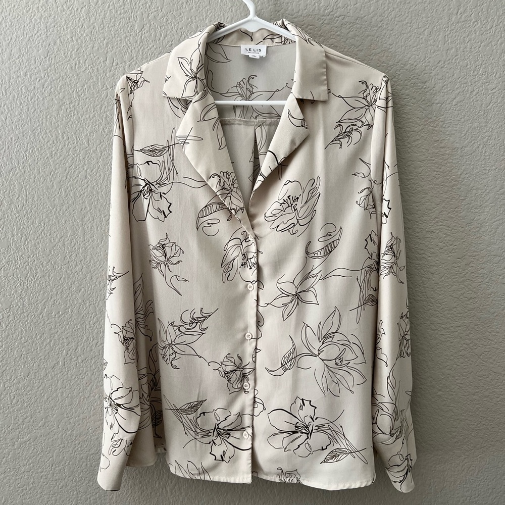 Le Lis Floral Blouse